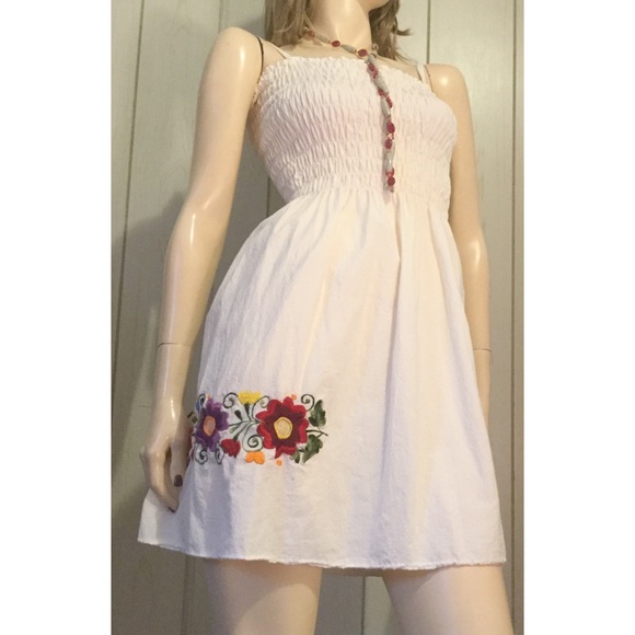 🌸VINTAGE DRESSES🌸 - Picture 2 of 16